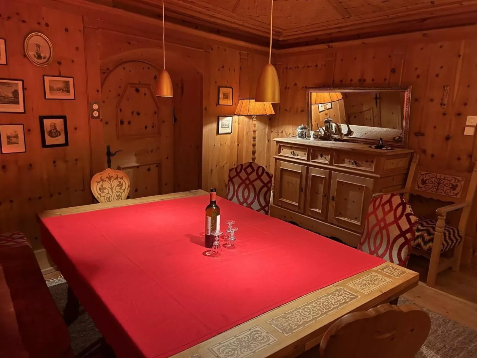 Chesa Delfins-Image-tags.info