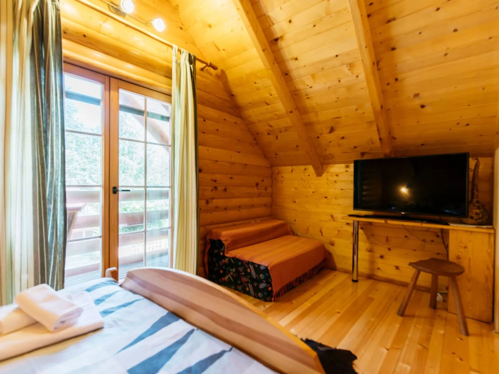 IDEAL FÜR FAMILIEN, PAARE UND NATURLIEBHABER-Binnen