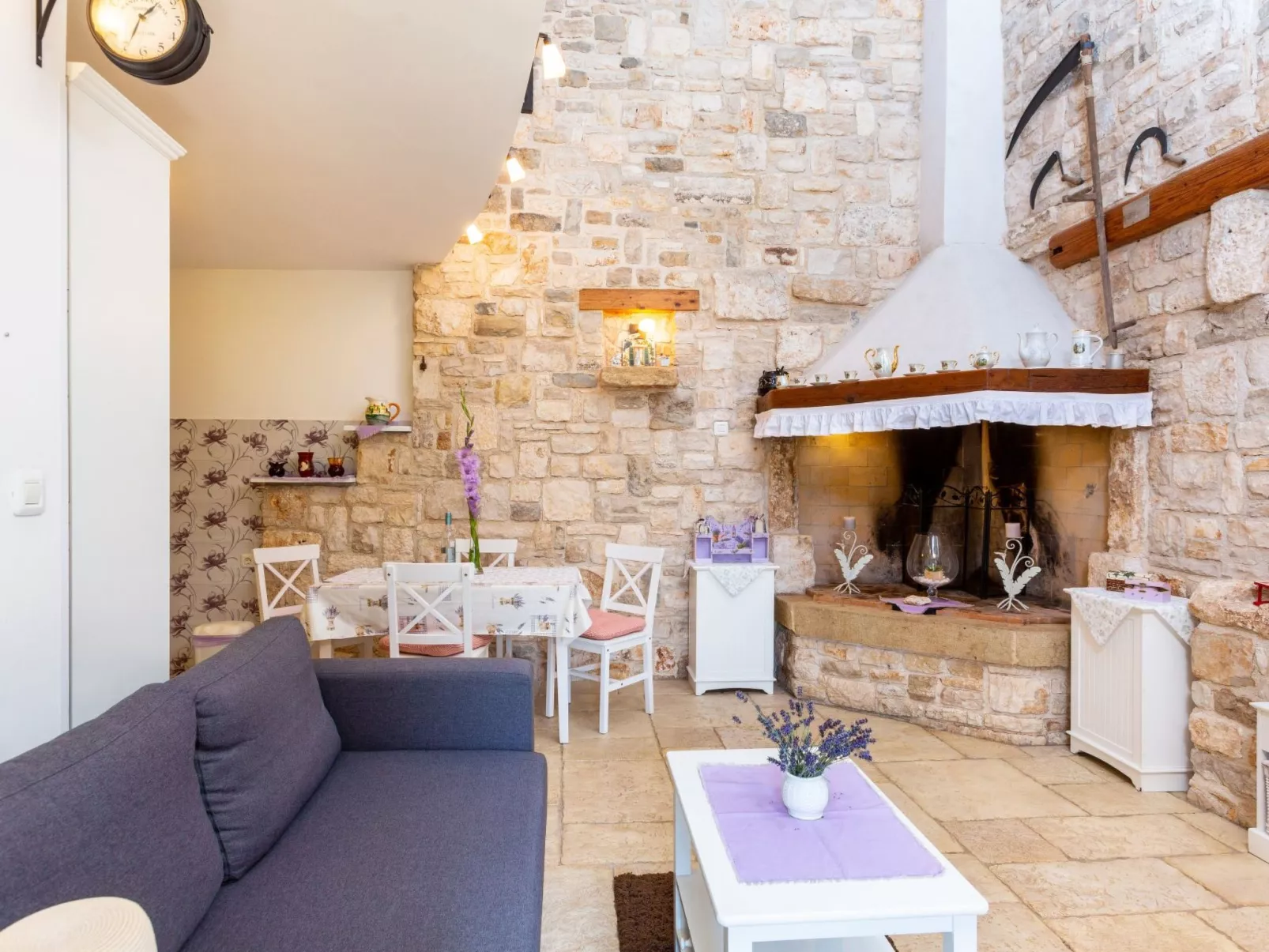 "Lilo Lavender" mit Whirlpool-Binnen