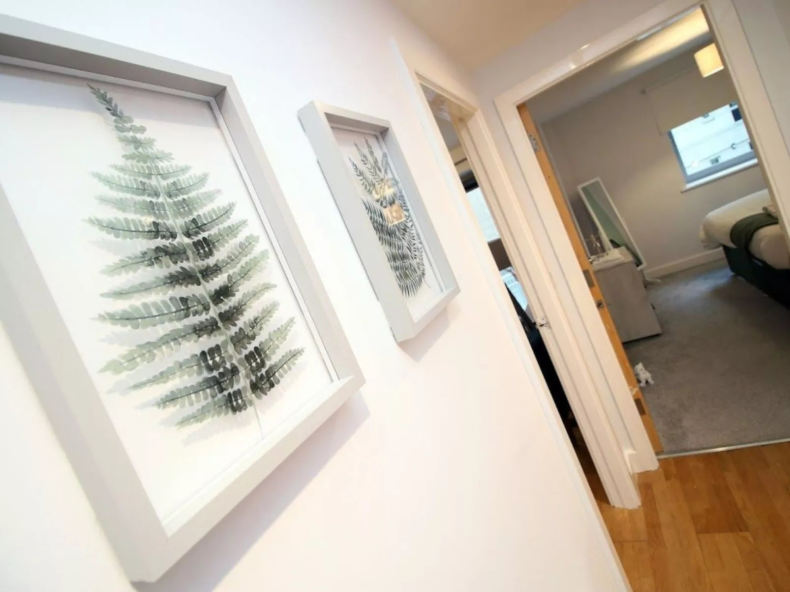 Zentrale Wohnung Bristol, 2 Betten, Balkon, Wi-Fi-Image-tags.info