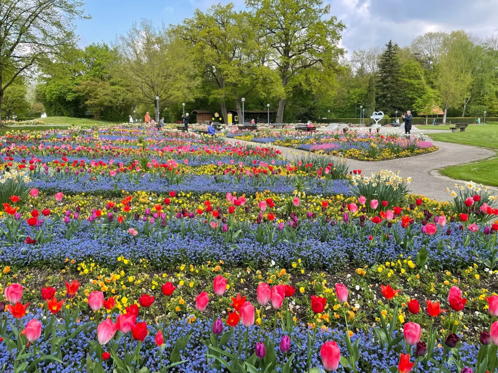 Herrliche Ferienwohnung mit Grill und Garten-Buiten
