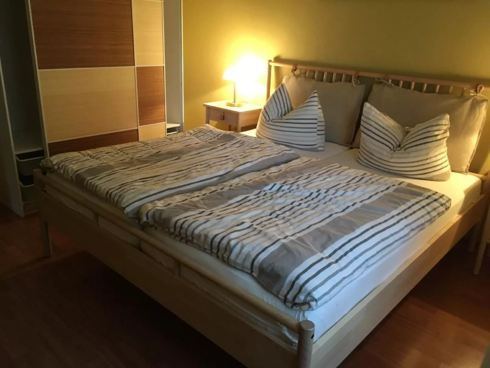 Wohnung in Heeselicht mit Grill und Terrasse-Binnen