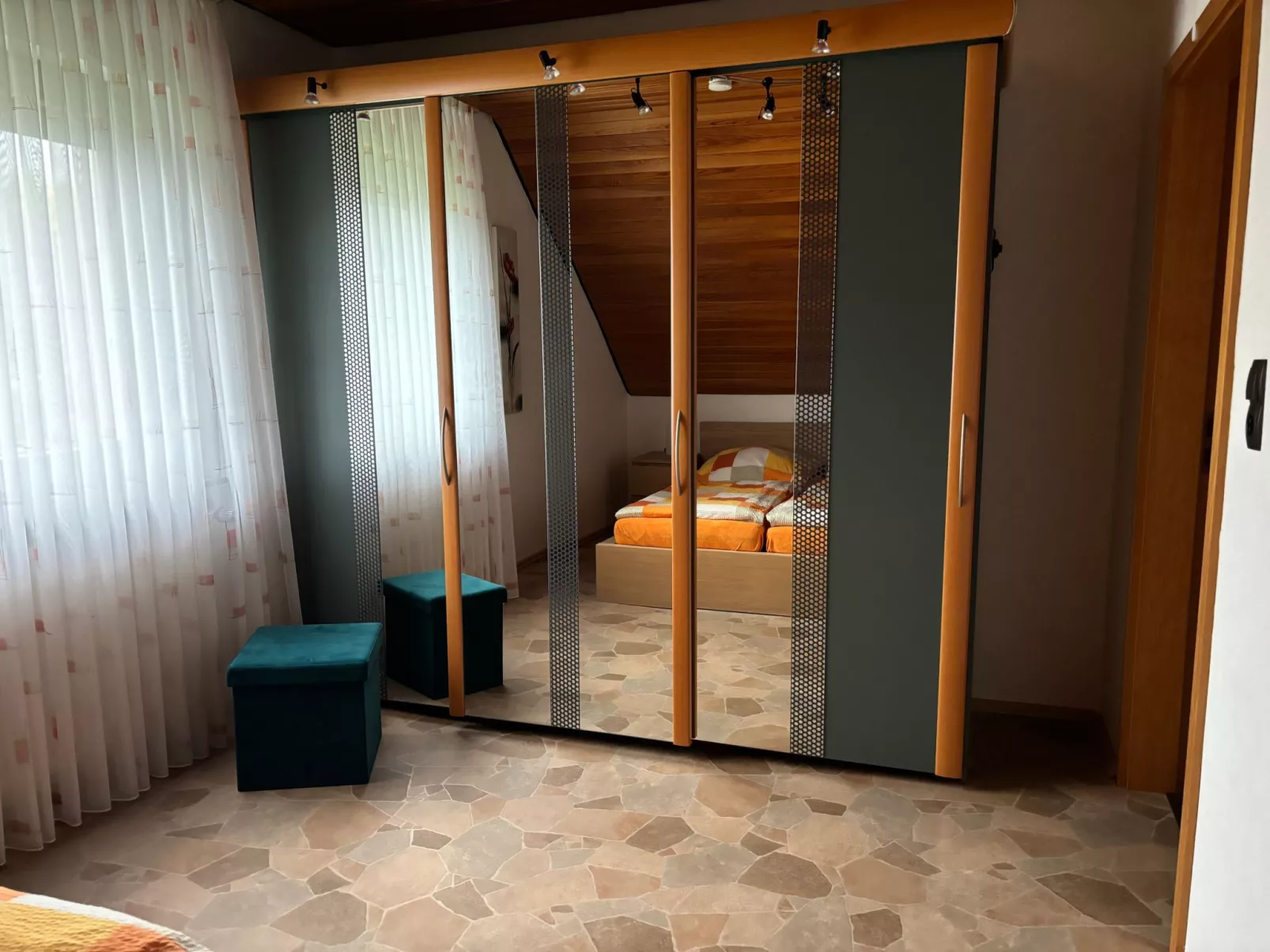 Mit großer Dachterrasse - Binnen