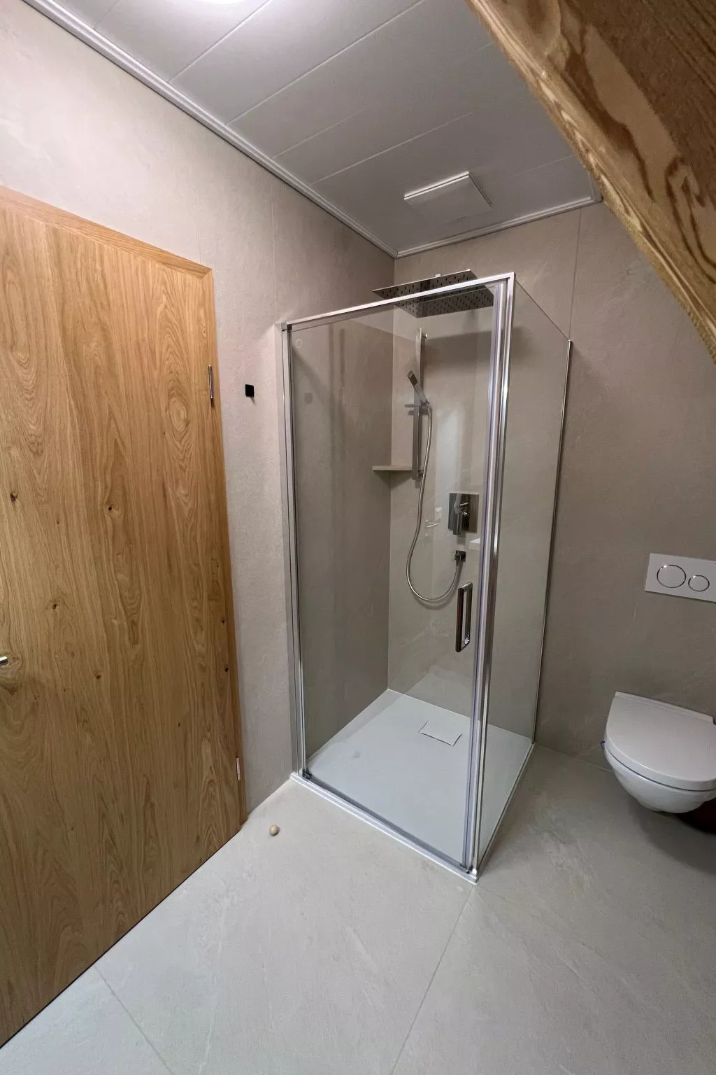 Komplett mit Freizeitstadel-Binnen