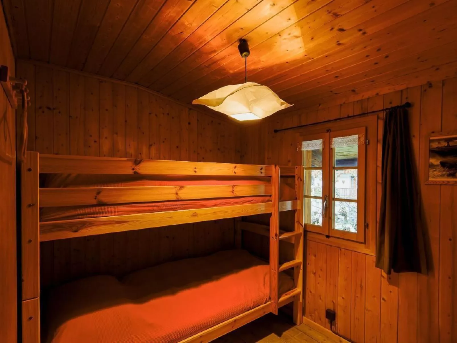 "Base Camp Evolène"-Binnen