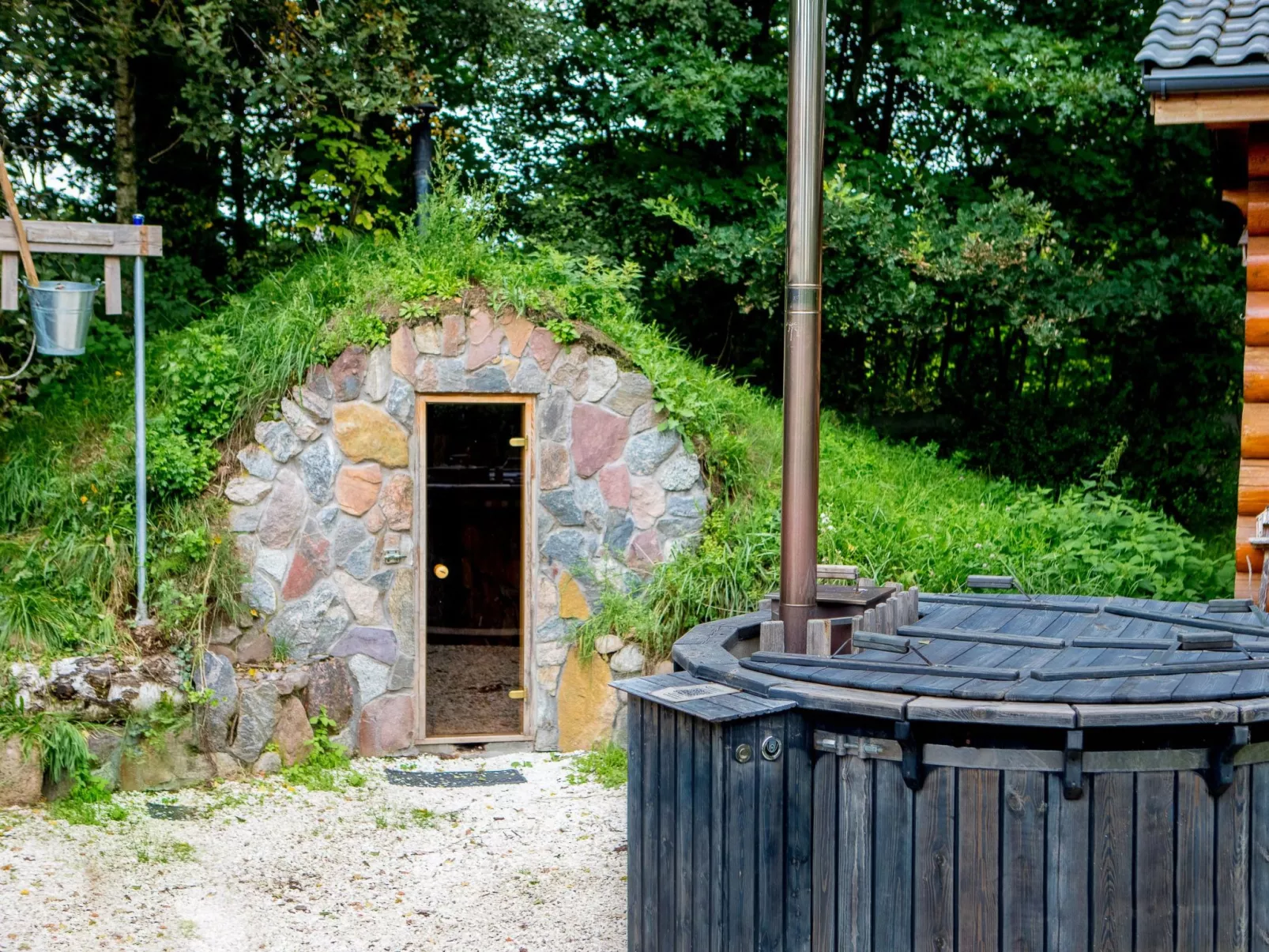 Saunabereich im Circle - Blue House-Buiten