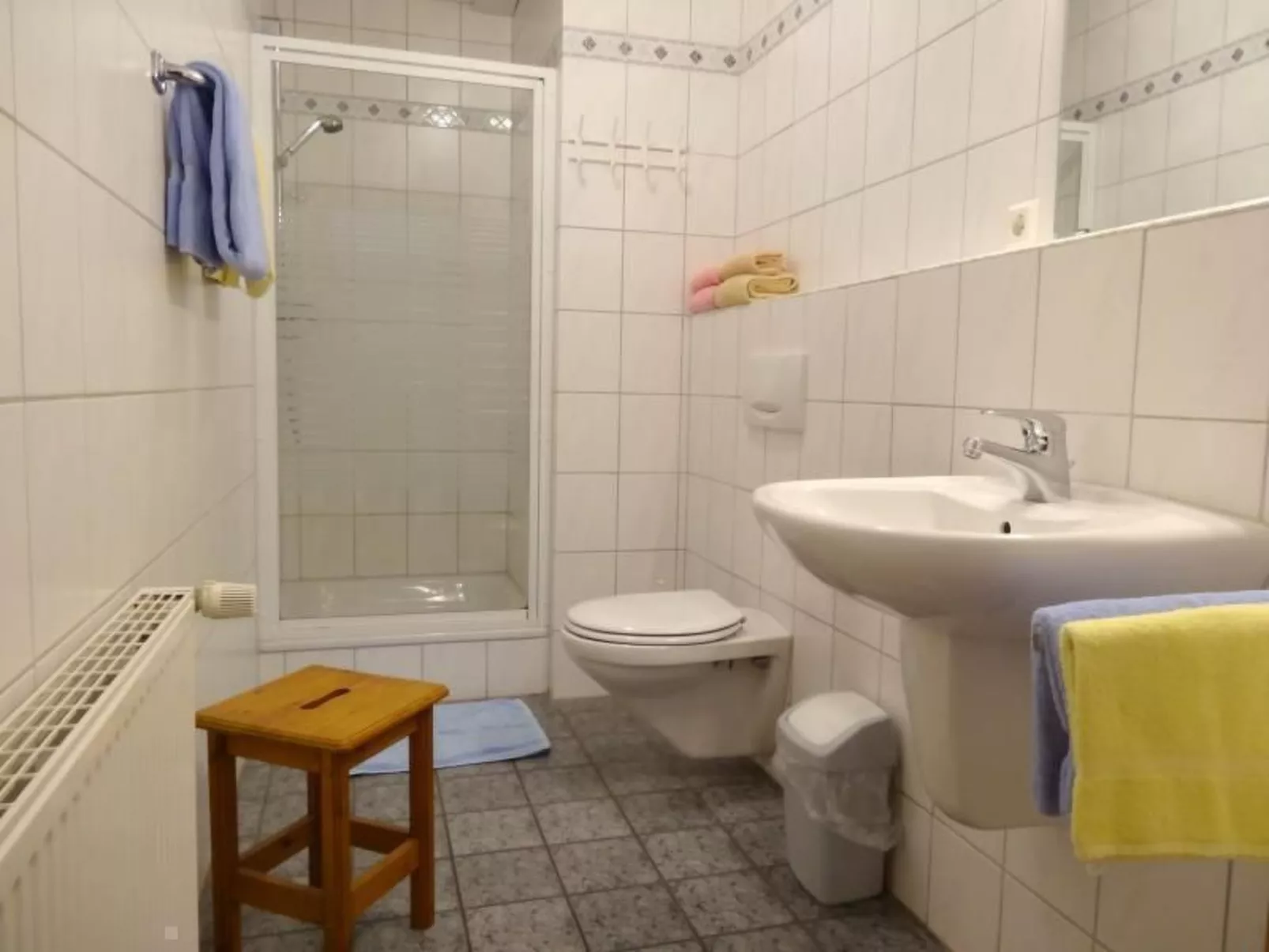 Für bis zu fünf Personen-Binnen