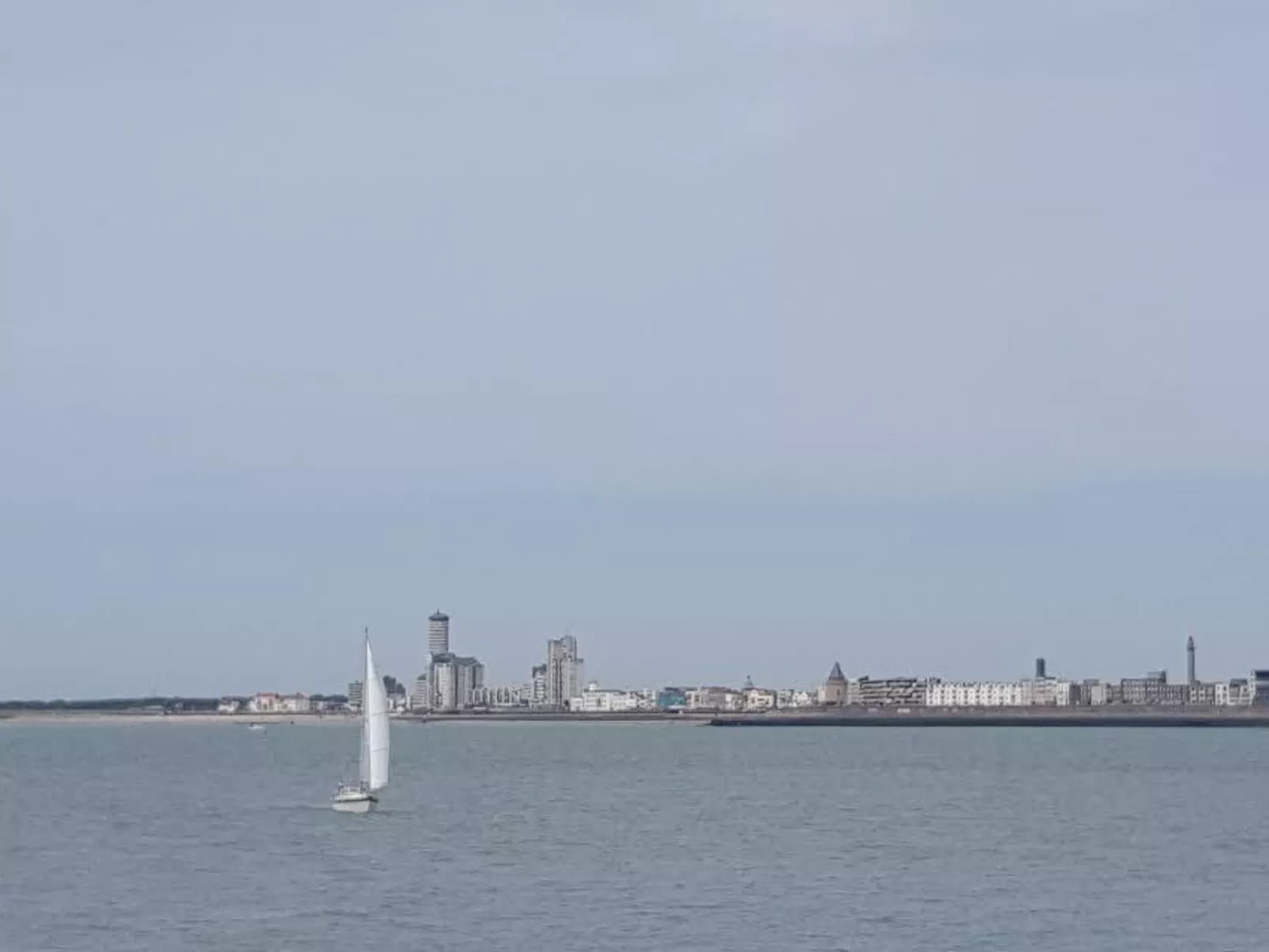 Studio-Wohnung 'Studio Zeezicht'-Buiten