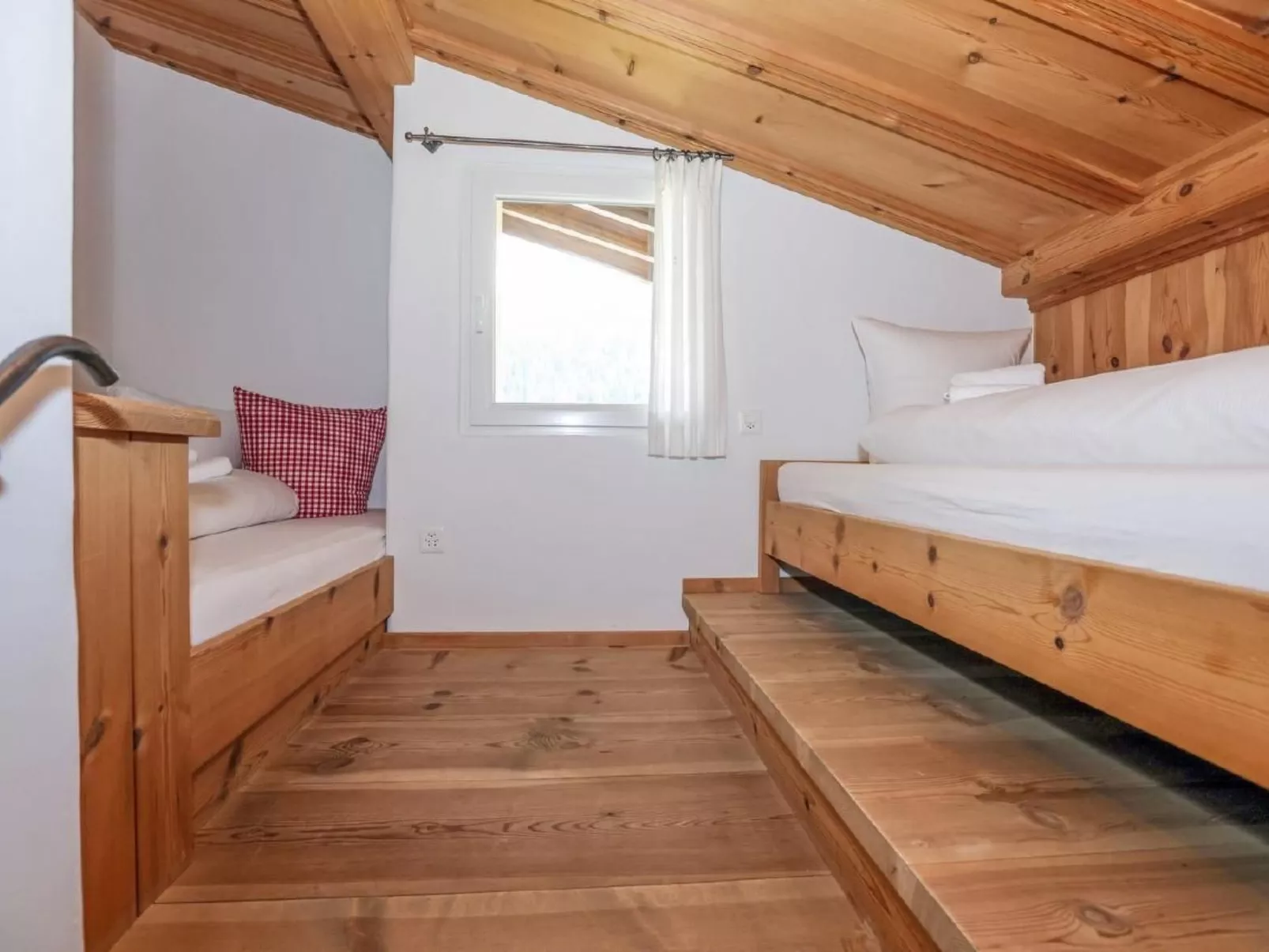 Casa La Roda Heidi-Image-tags.info