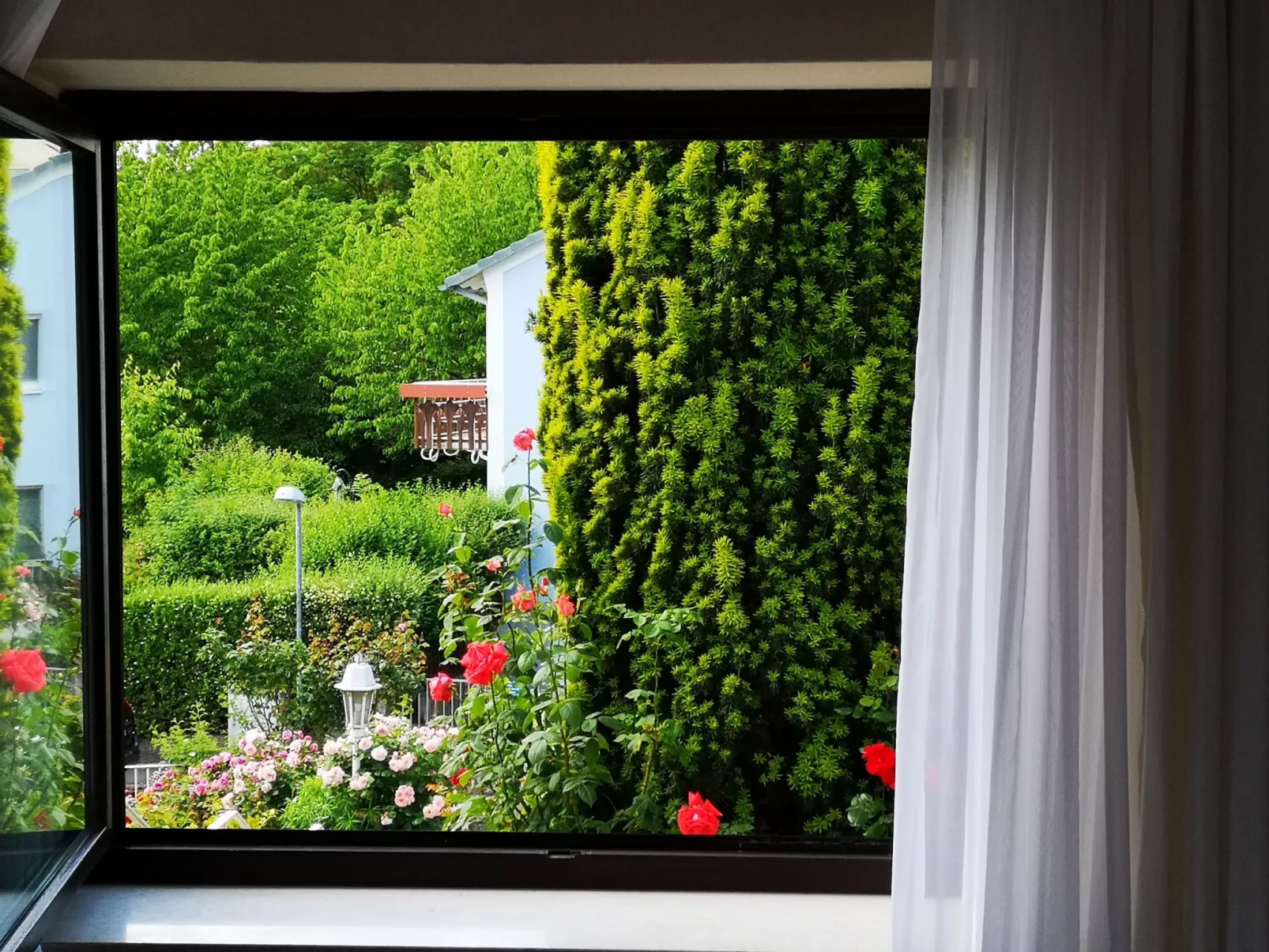 Appartement in Terrasse, ruhige Lage, stadtnah-Binnen