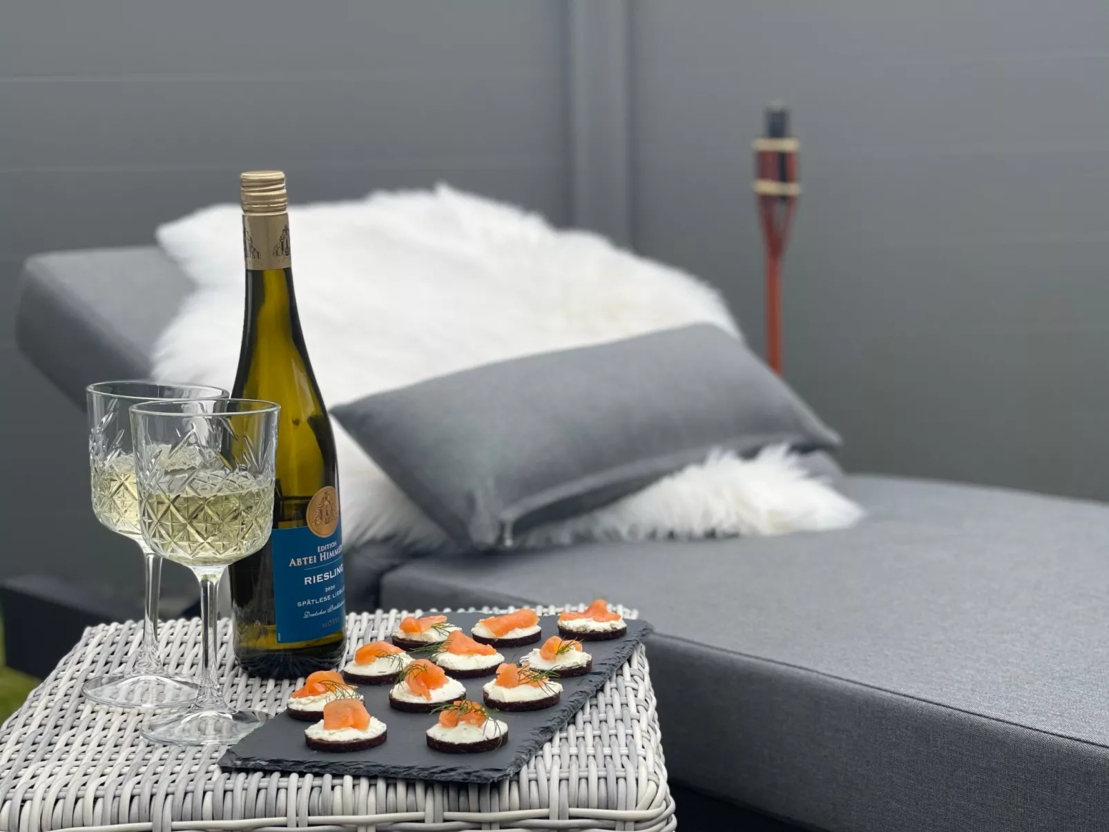 Elegante Ferienwohnung in Hollnich mit Garten-Buiten