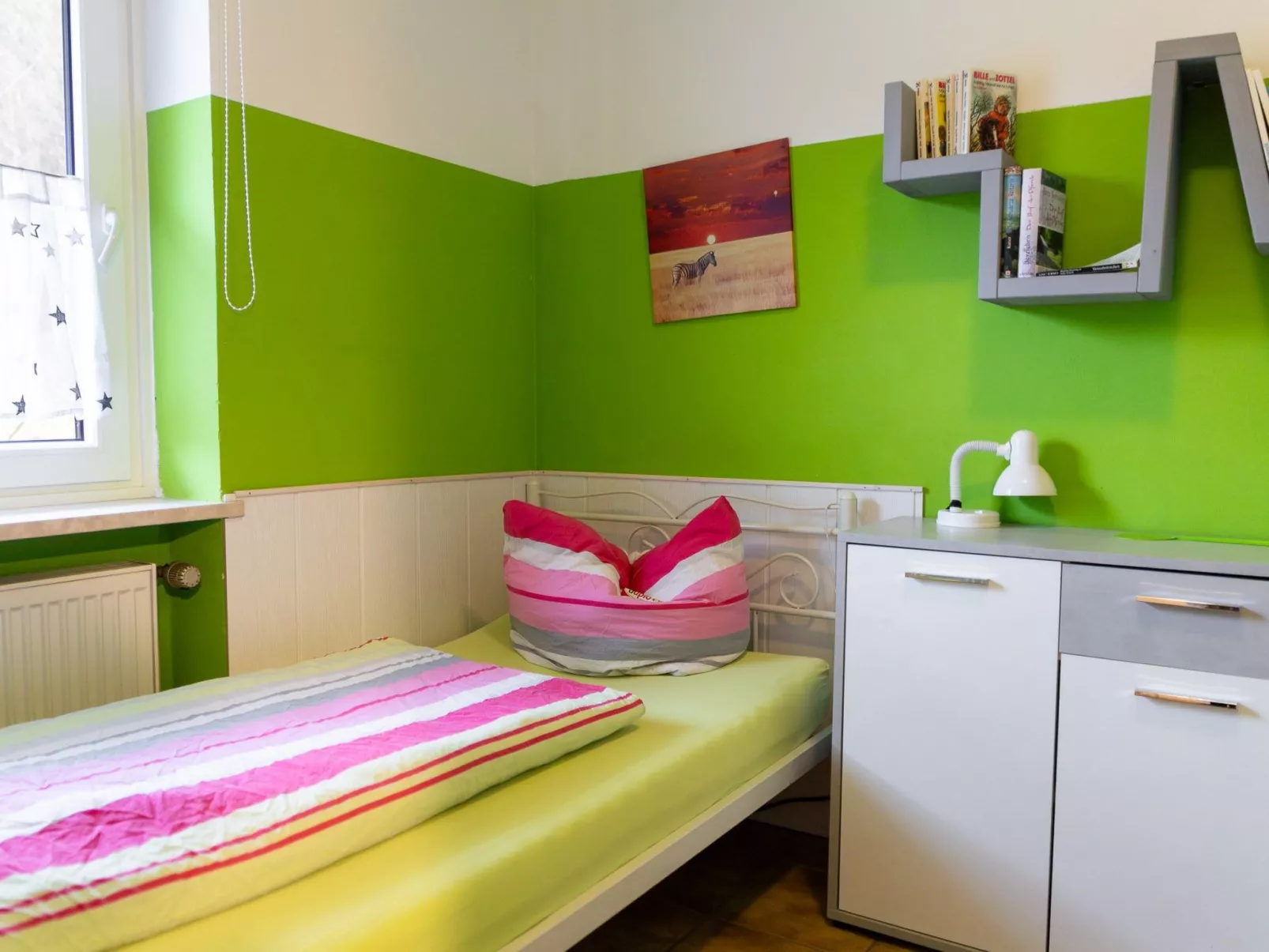 Mit Balkon und Geschirrspülmaschine-Binnen