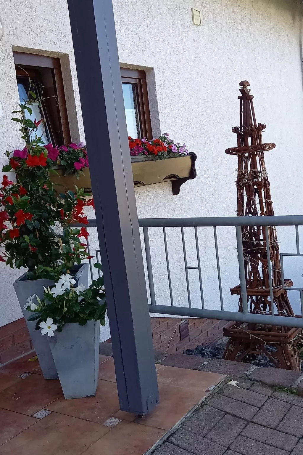 Tolle Wohnung in Hilders mit Eigenem Balkon-Buiten