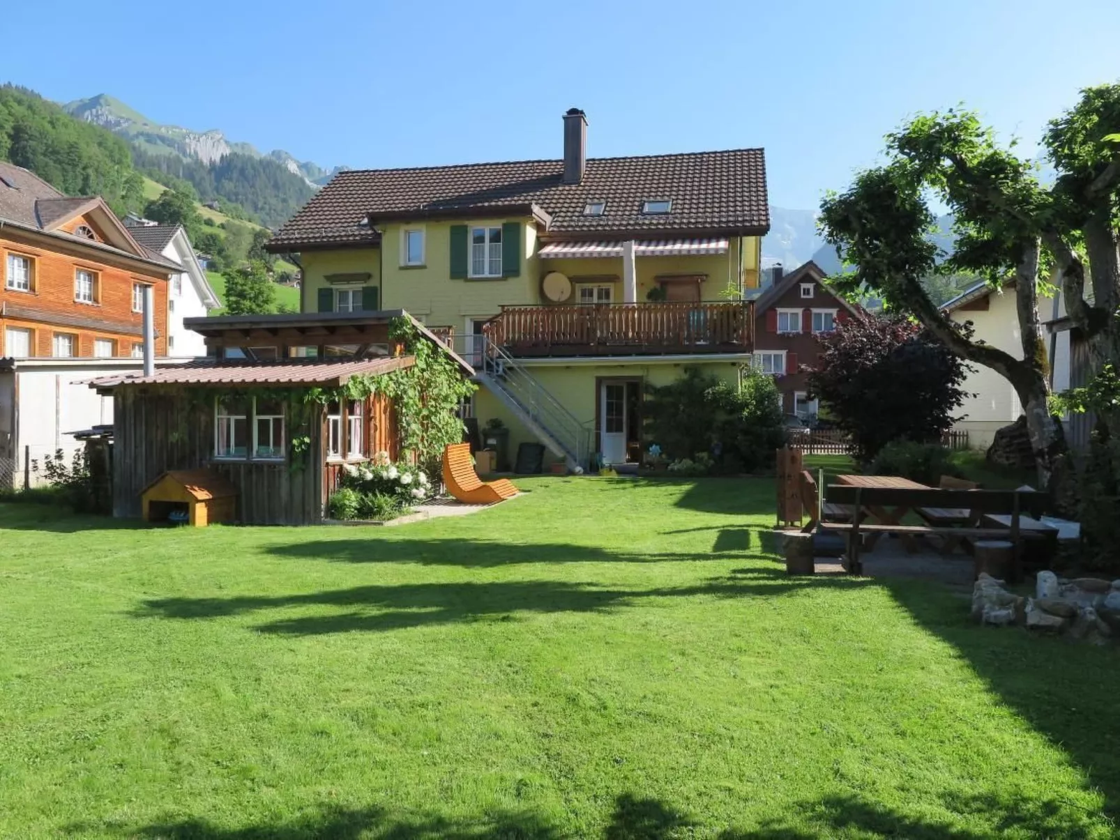 Studio alte Schmiede-Buiten