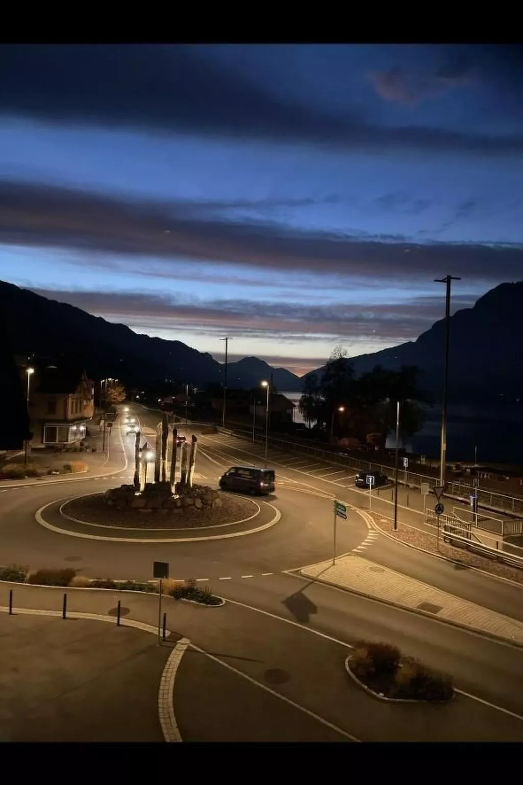 Appartement mit privatem Parkplatz-Buiten