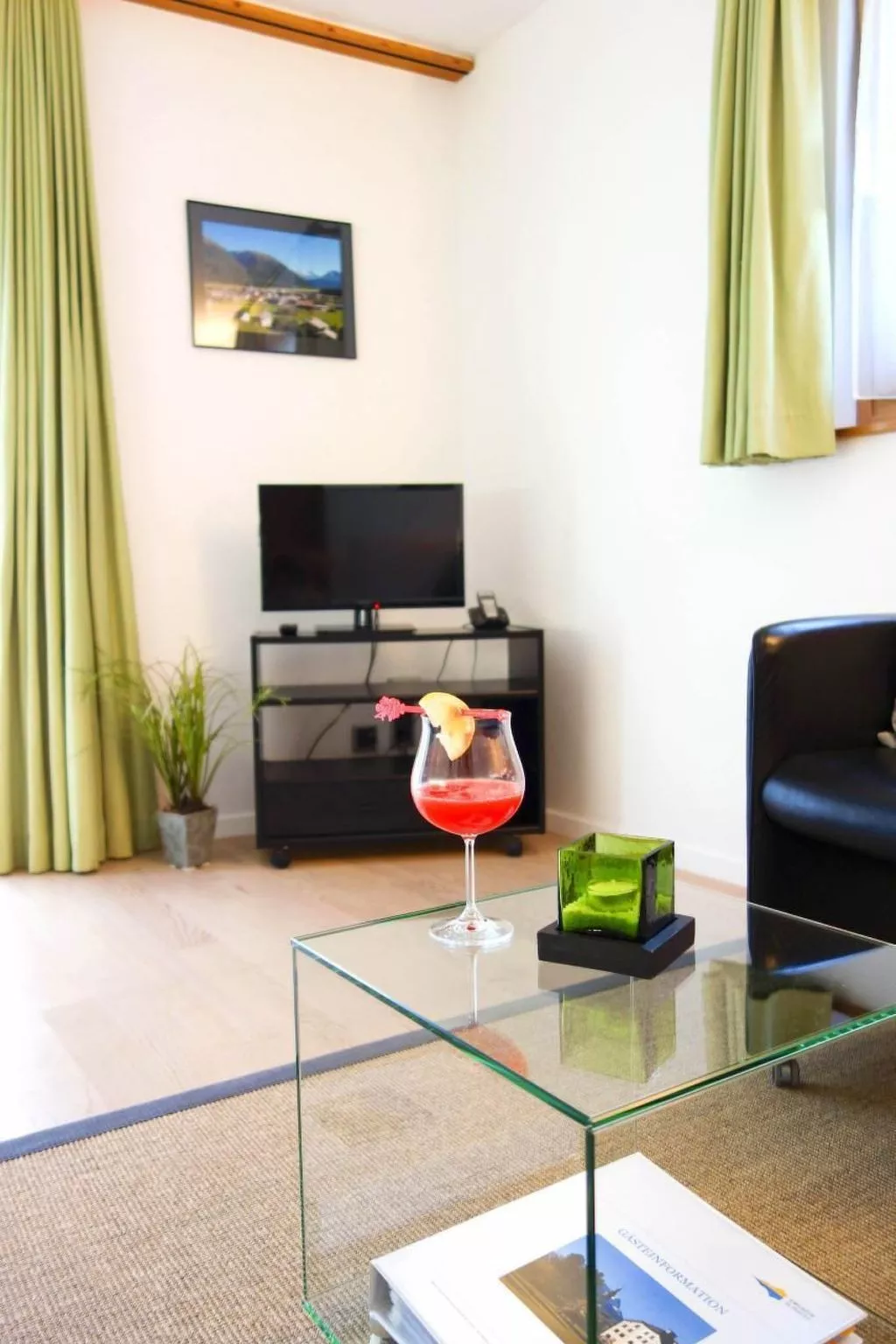 Chesa Valetta-Image-tags.info