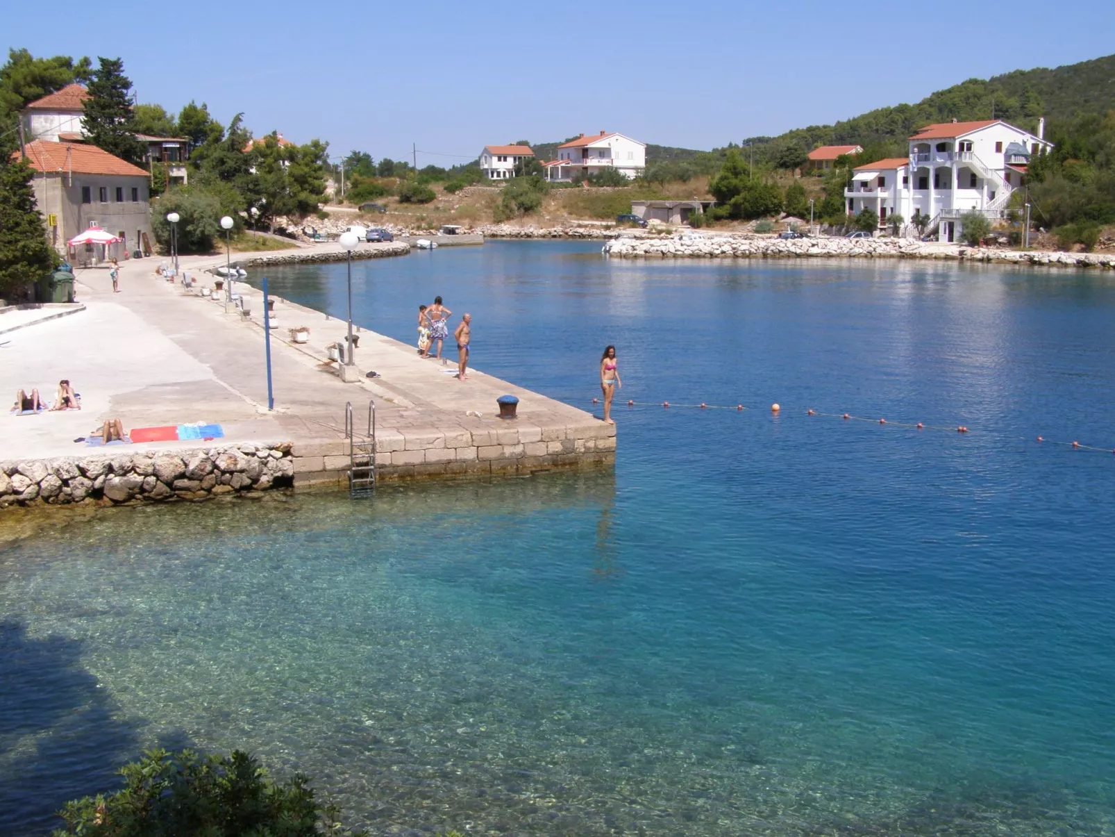 Wohnung mit zwei Schlafzimmern, direkt am Meer-Buiten