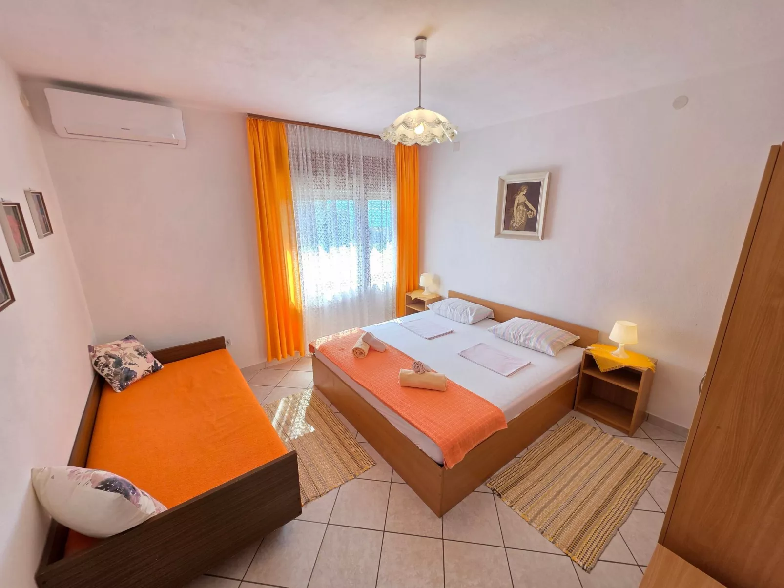 Wohnung mit Terrasse-Binnen