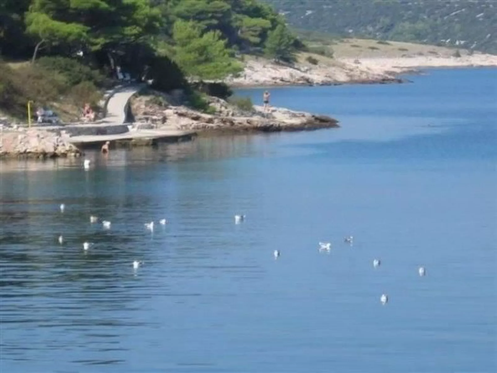 Hütte "Moj mir" mit Blick auf das Wasser-Buiten