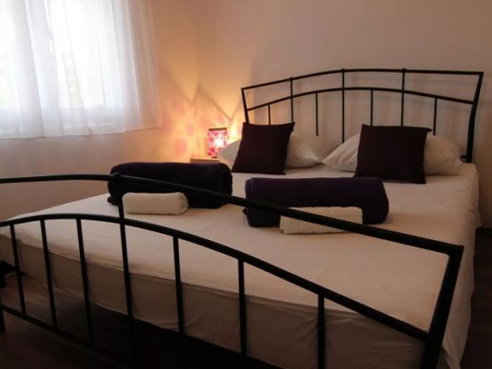 Wohnung Lila - von TA Leut Agency-Image-tags.info