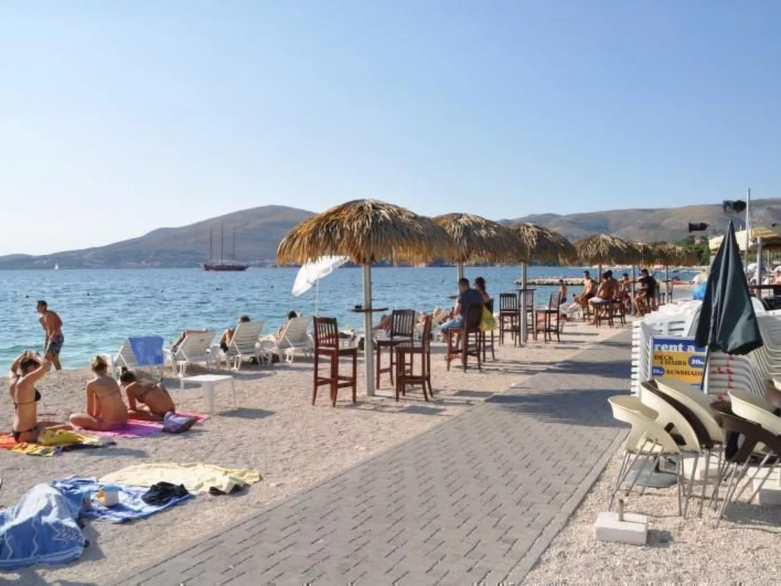 Schöne Ferienwohung Luna in Dalmatien-Buiten