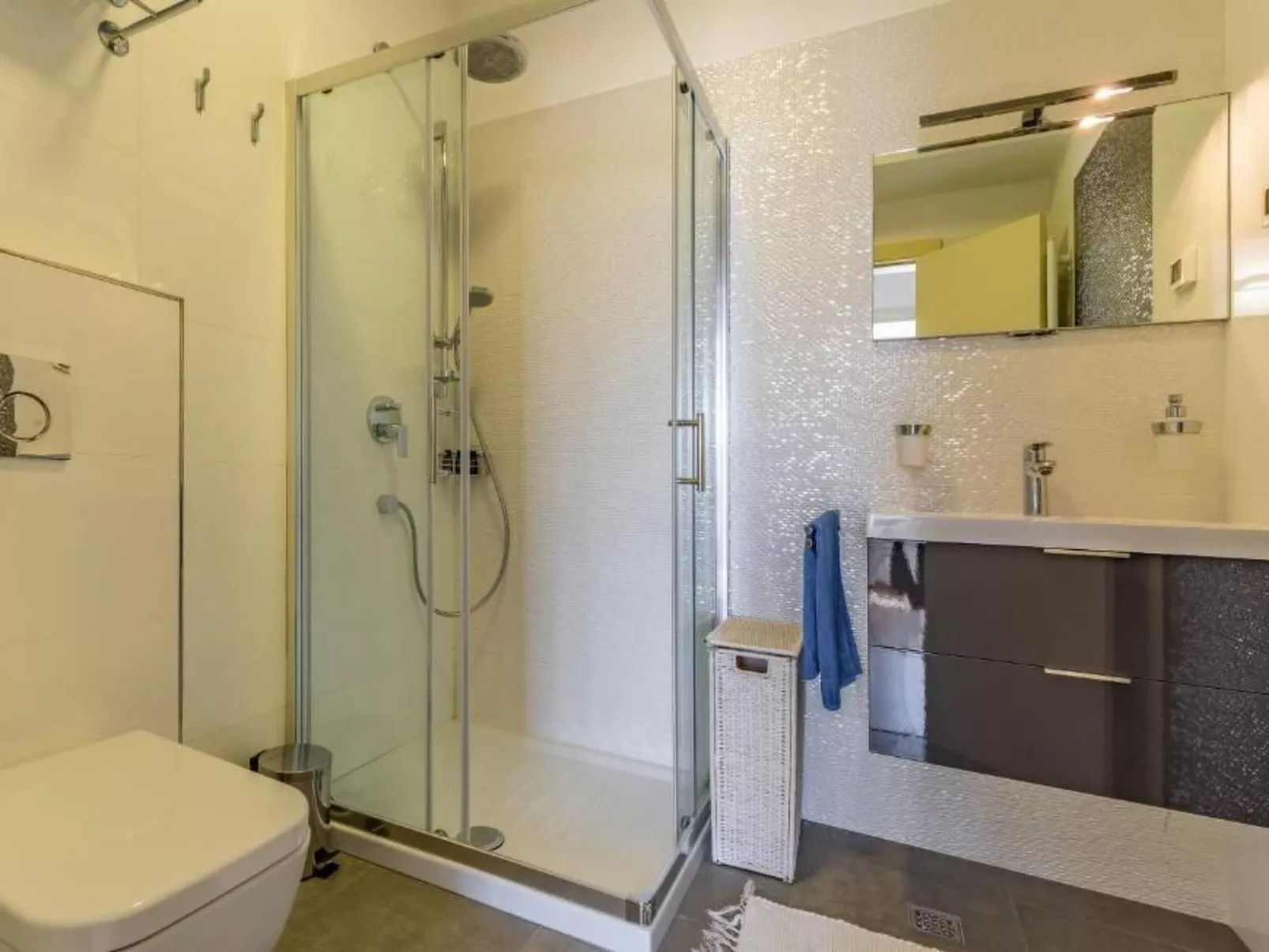 In Rovinj mit privatem Parkplatz-Binnen