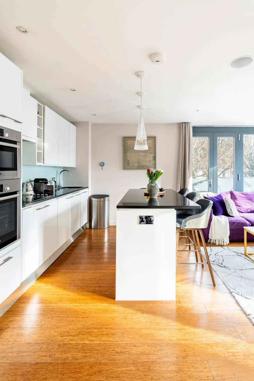 Moderne und stilvolle Wohnung mit eigenem Bad in der Nähe von Notting Hill und-Image-tags.info