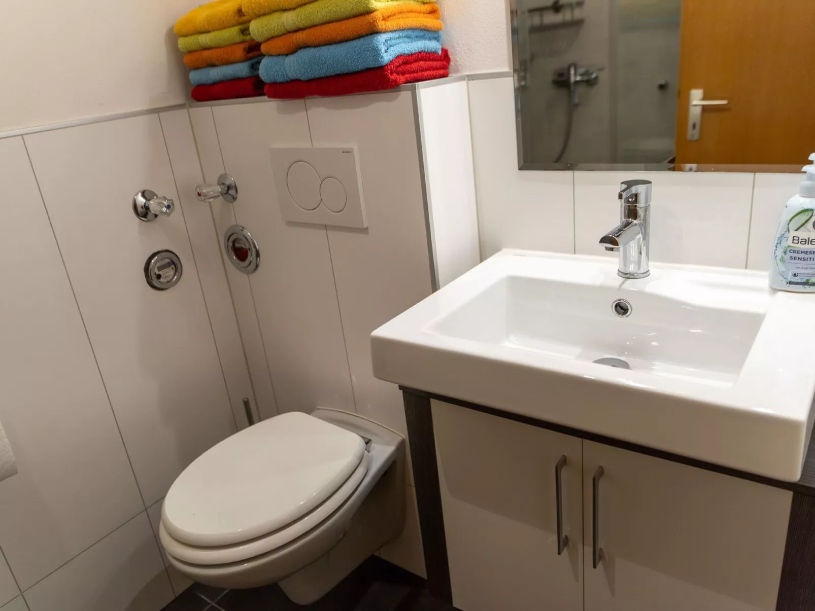 Mit zwei Schlafzimmern und Terrasse-Image-tags.info