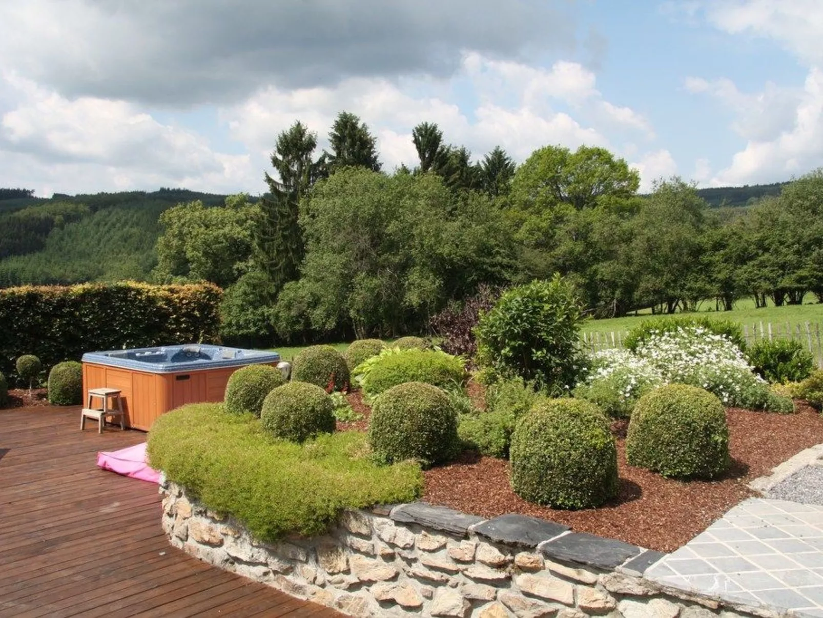 Villa "Spineux" Schwimmbäder/Whirlpool/Sauna 11pers-Buiten