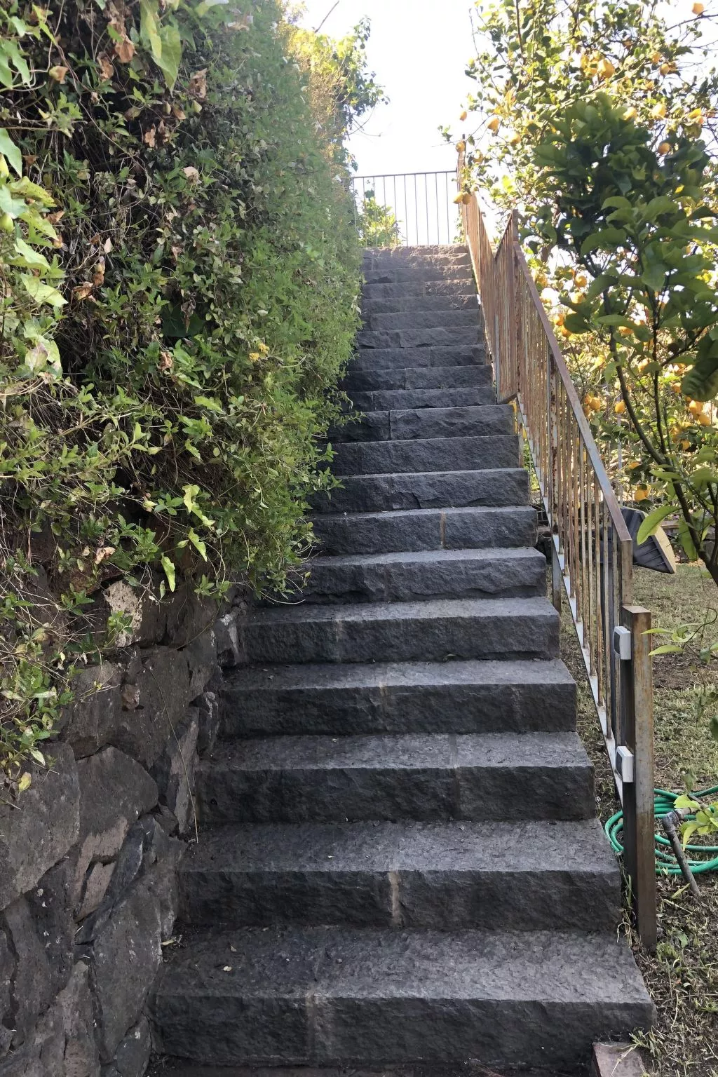 Villa mit Wasserblick-Buiten