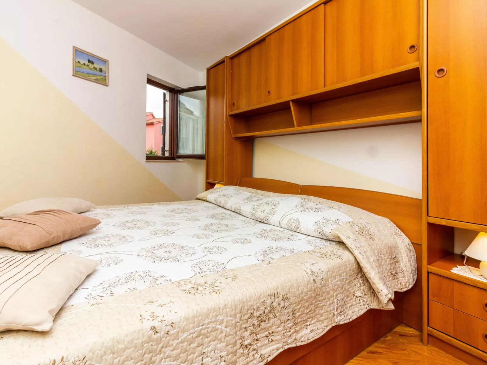 Wohnung in Fažana mit Grill, Garten und Terrasse-Binnen