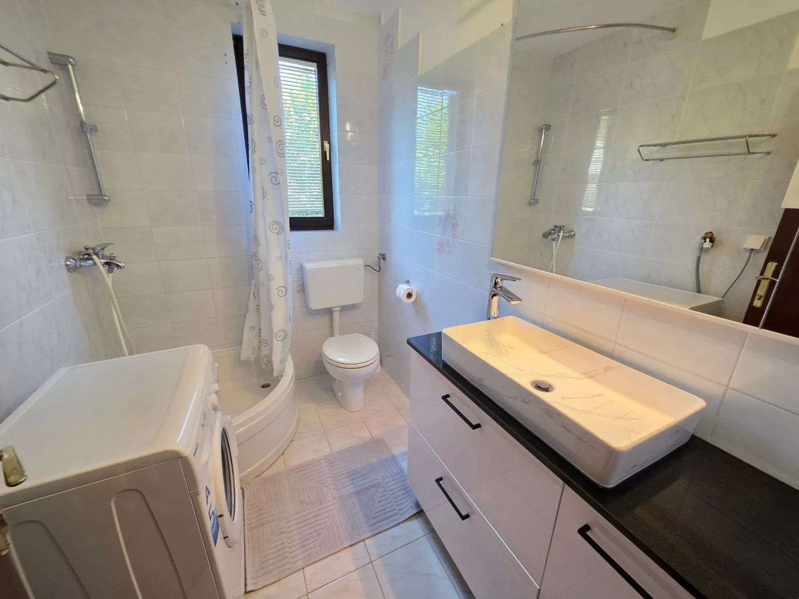 Wohnung für 6 Personen, 150m vom Strand entfernt-Image-tags.info