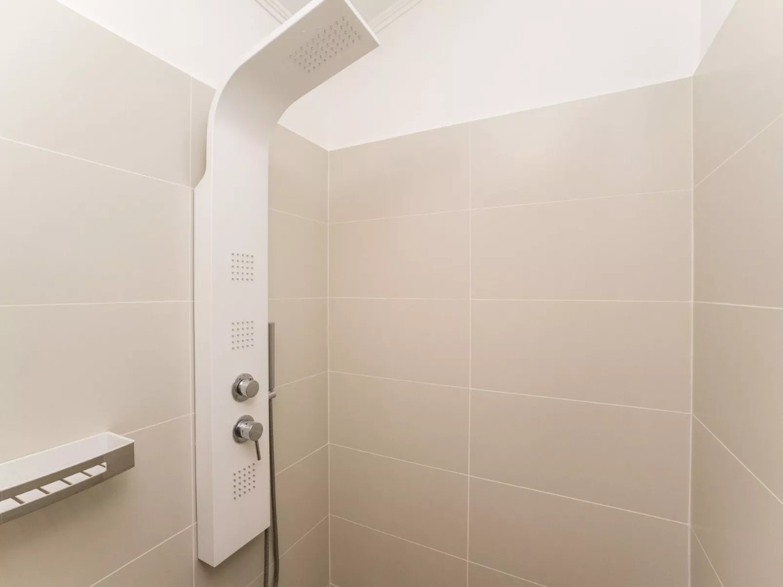 Luxuswohnung Bianca mit Pool-Binnen