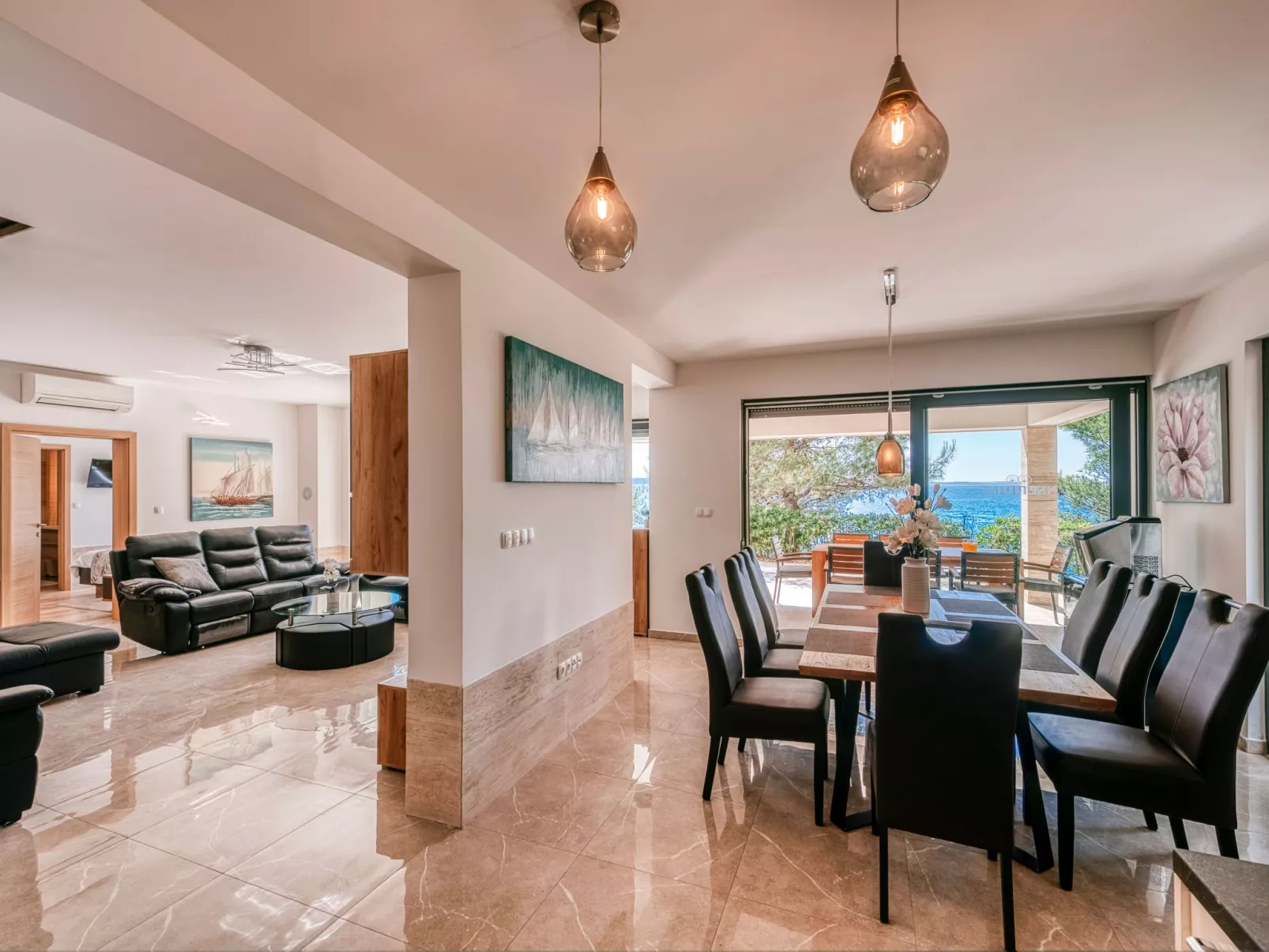 Villa Kalipso-Binnen