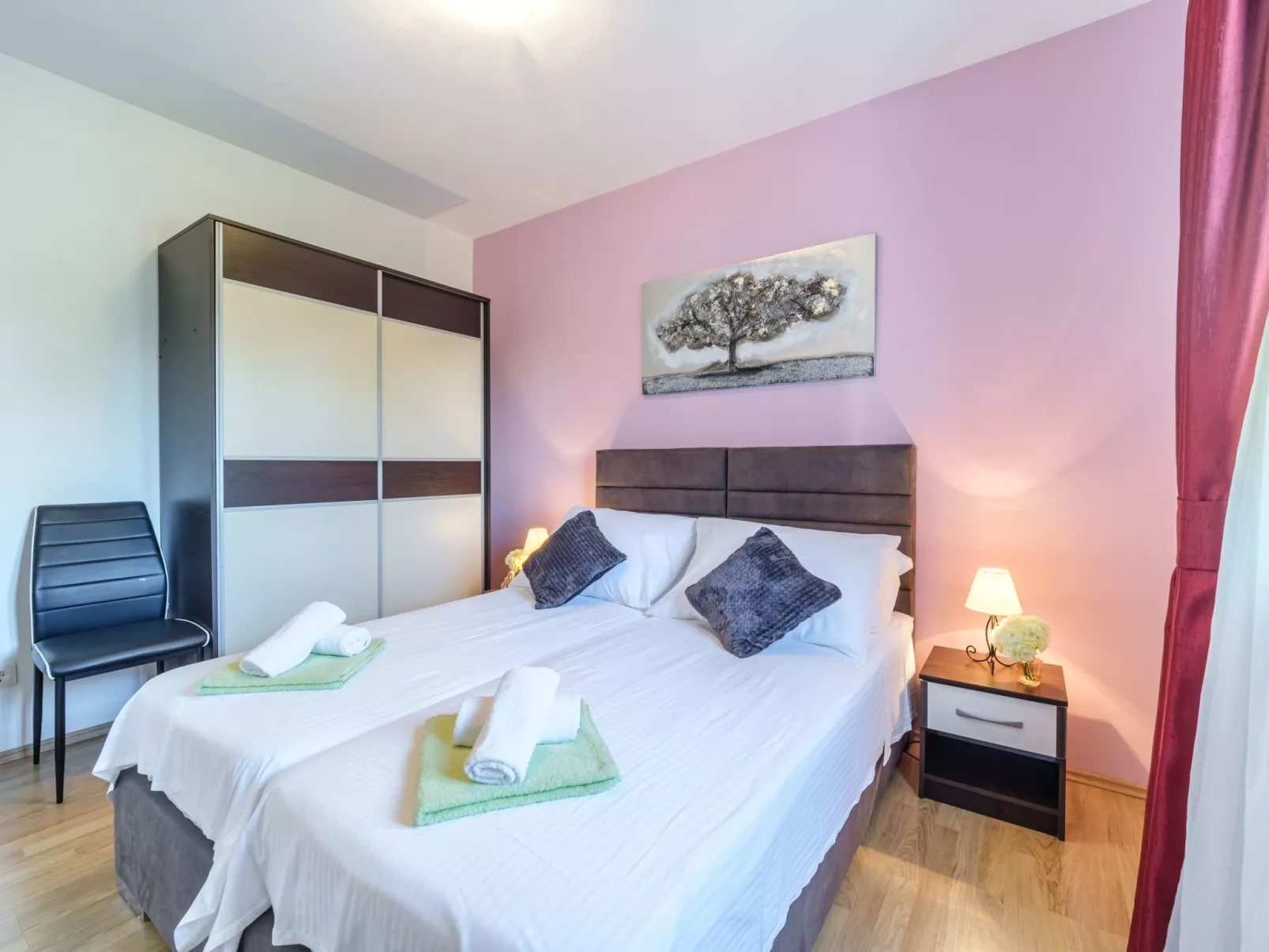 Für 5 Personen ca. 45 m&sup2; in Supetar, Adriaküste Kroatien (Kroatische Insel-Binnen