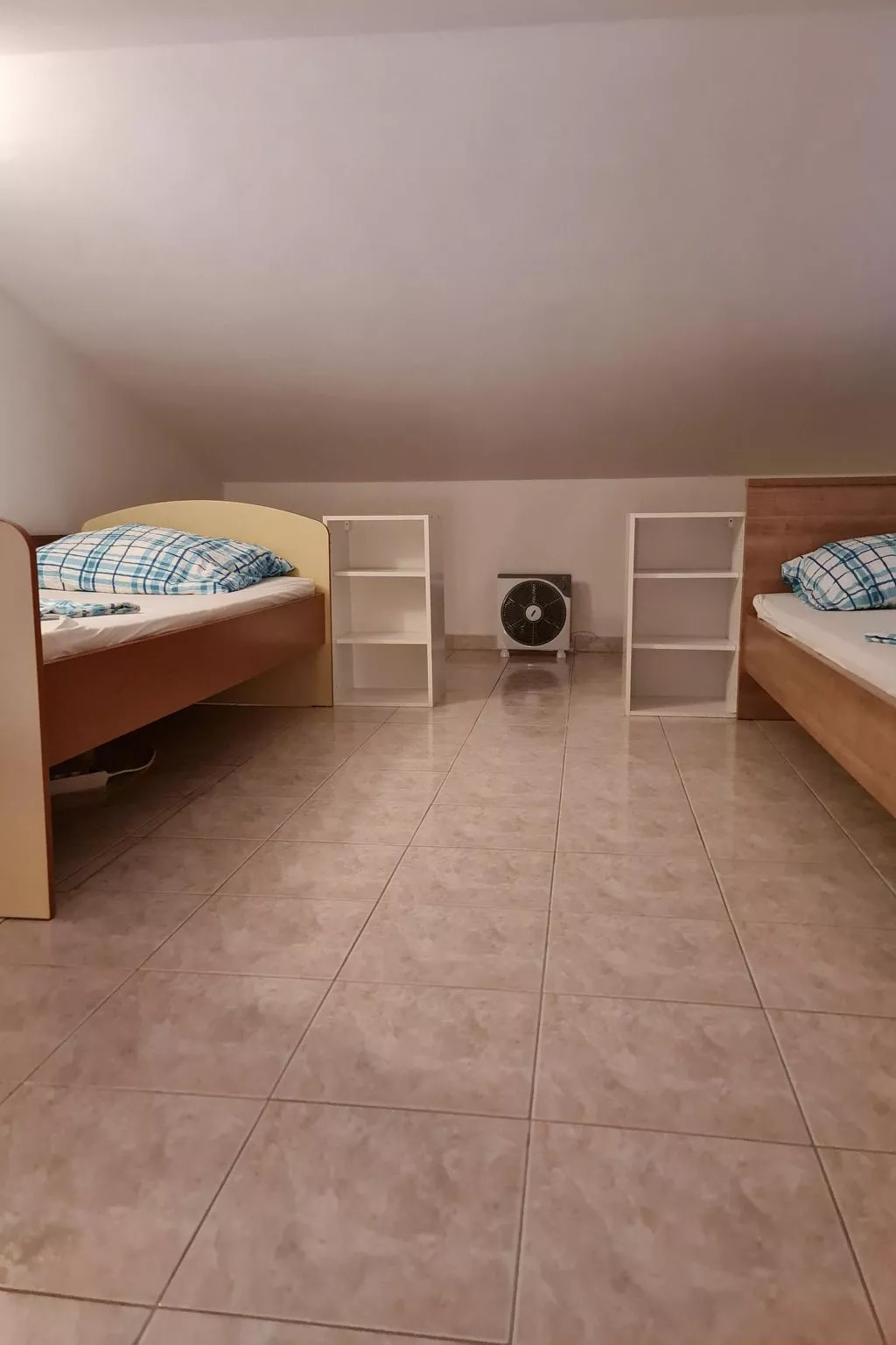 Appartement mit Balkon-Image-tags.info