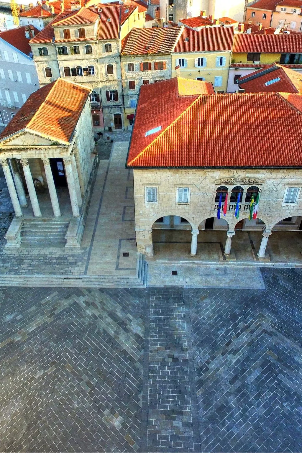 Für 4 Personen  + 1 Kind ca. 95 m&sup2; in Pula, Istrien (Pula und Umgebung)-Buiten