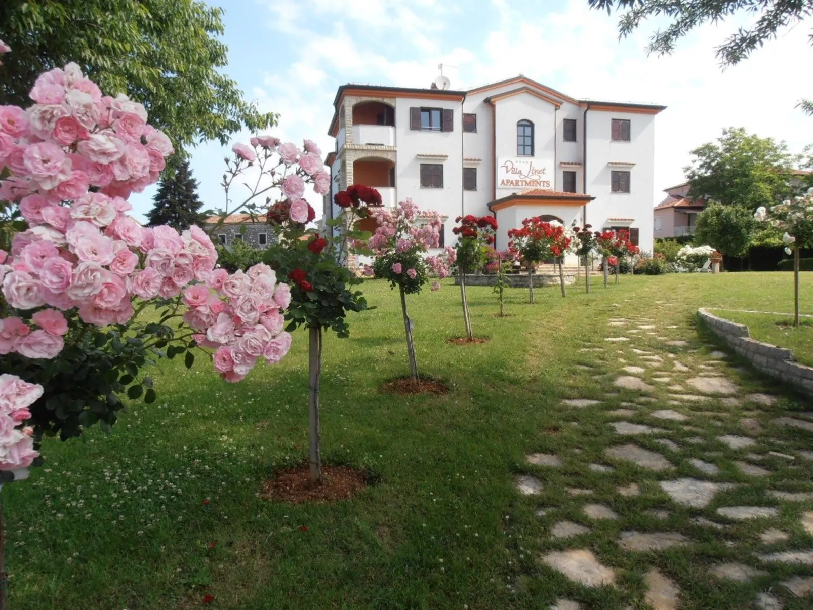 Villa Linet 1.-Buiten