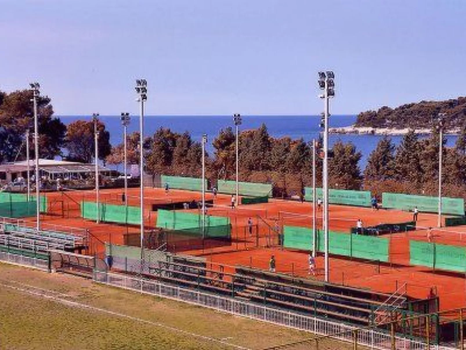 200m vom Strand entfernt-Buiten