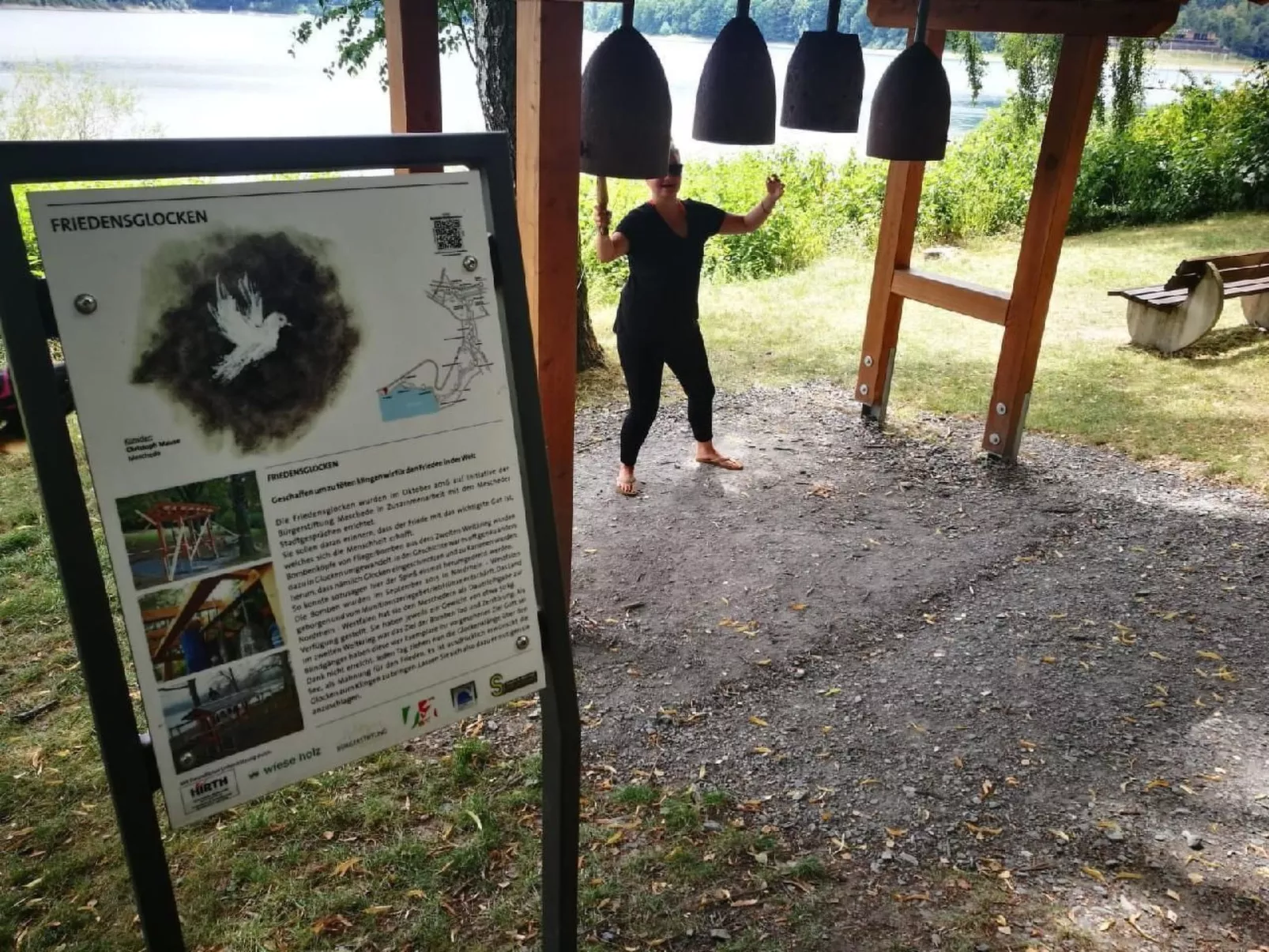 Berg- und Seeblick am Hillebachsee-Buiten