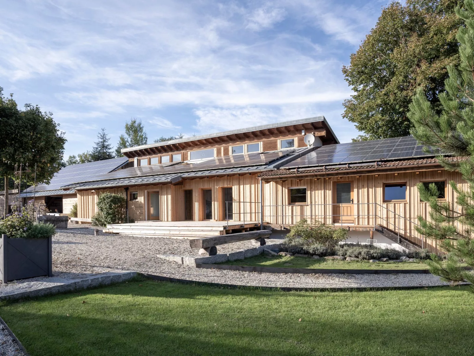 EXKLUSIVE FERIENWOHNUNG MIT EIGENER SAUNA-Buiten