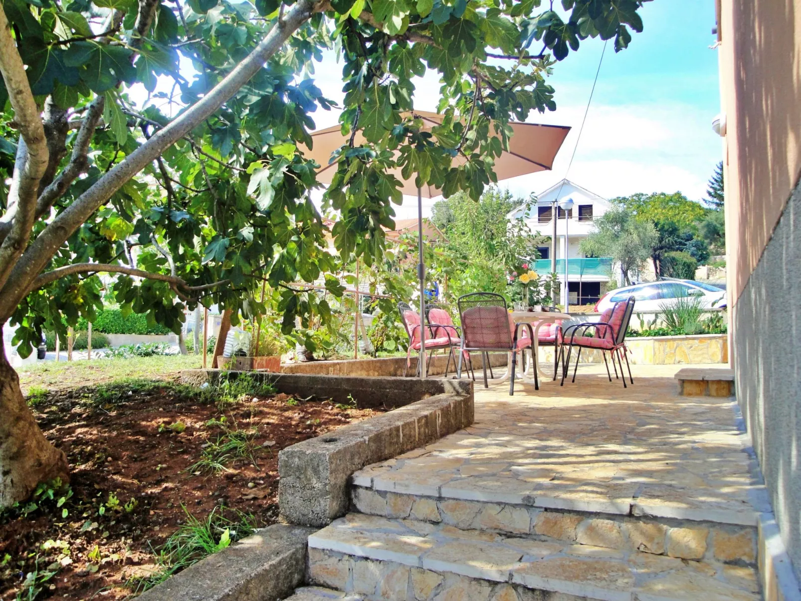 Apartment Nidisa-Buiten