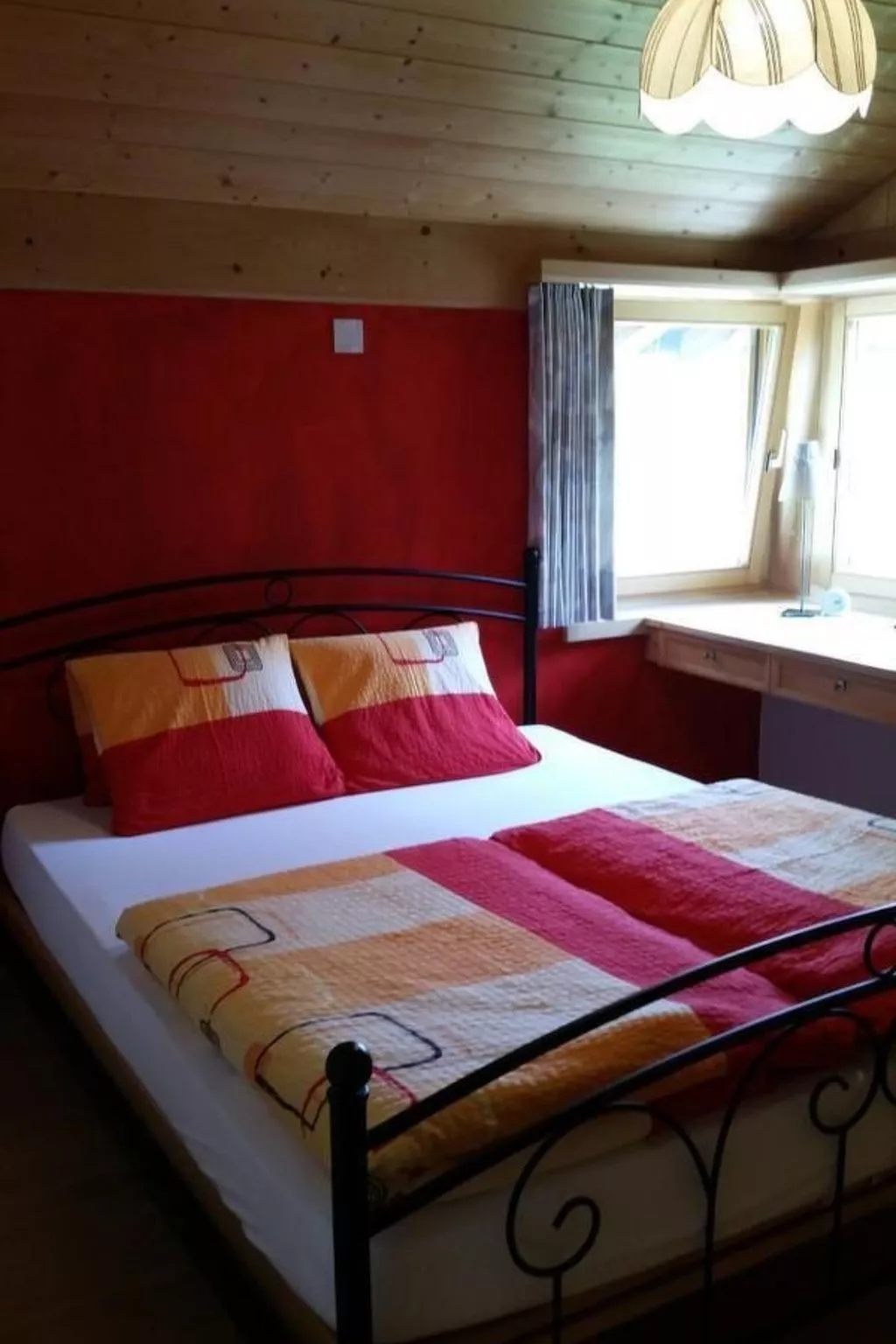 Chasa Suldanella-Image-tags.info