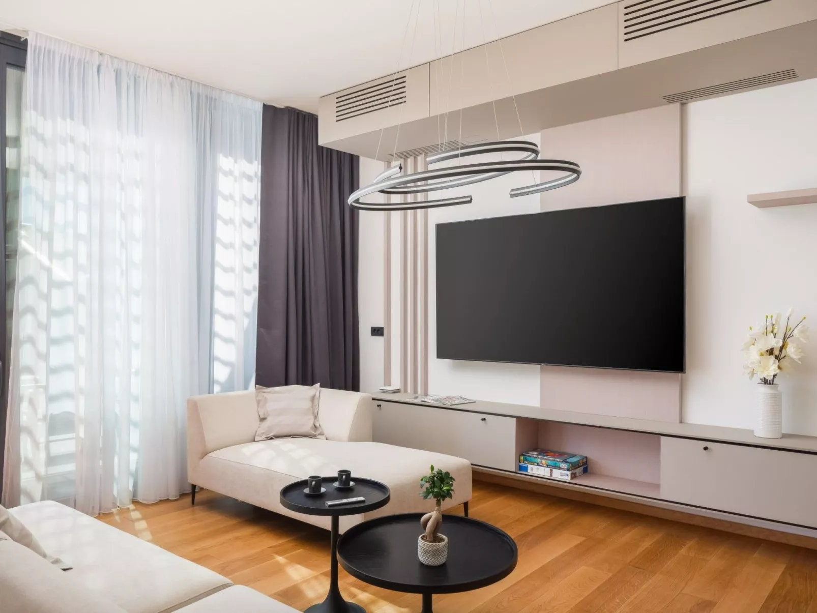 Villa Acacia für 9 Personen und 1 Kind-Binnen