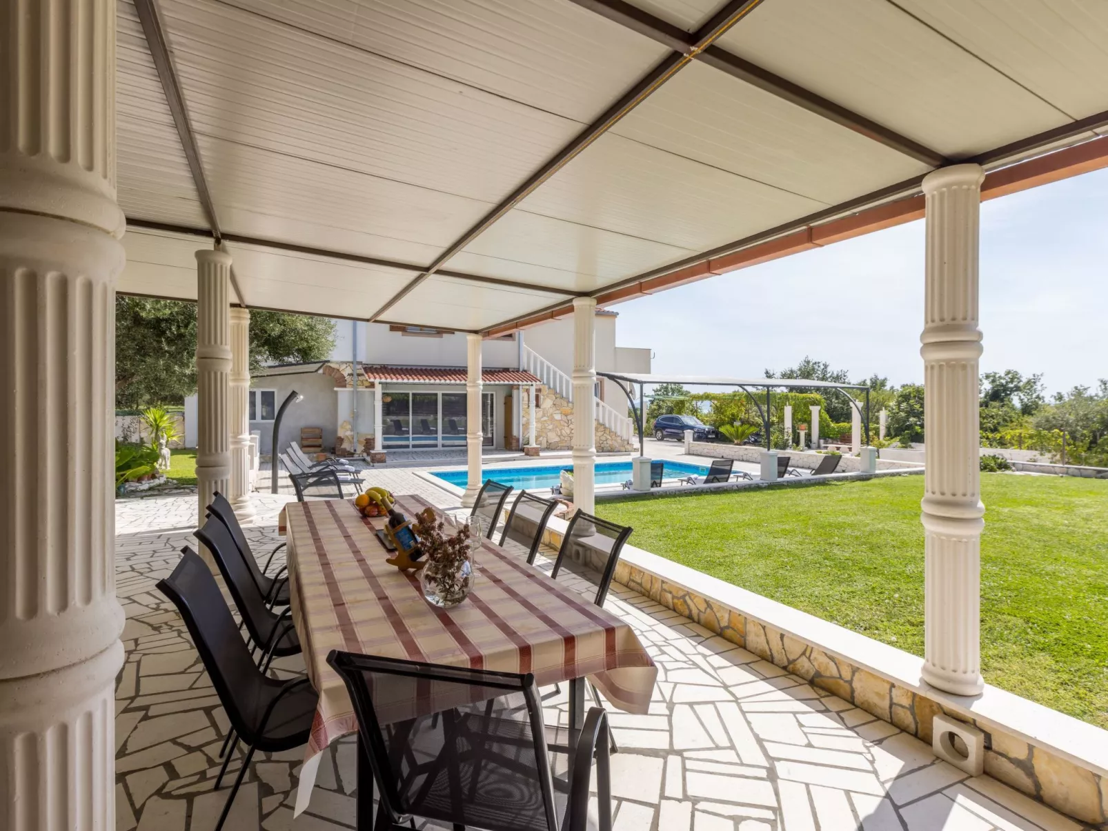 Villa Stari Hill-Image-tags.info