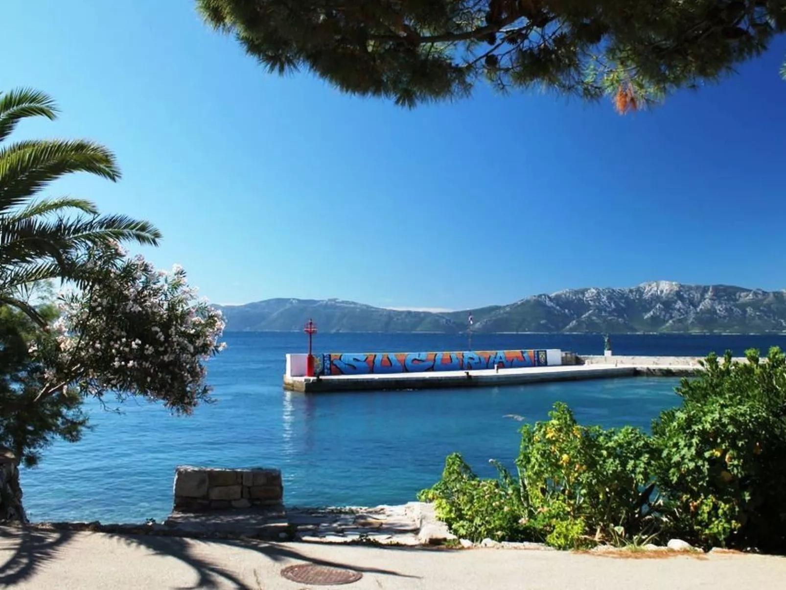 Manora Sucuraj Pool Gästehaus-Buiten