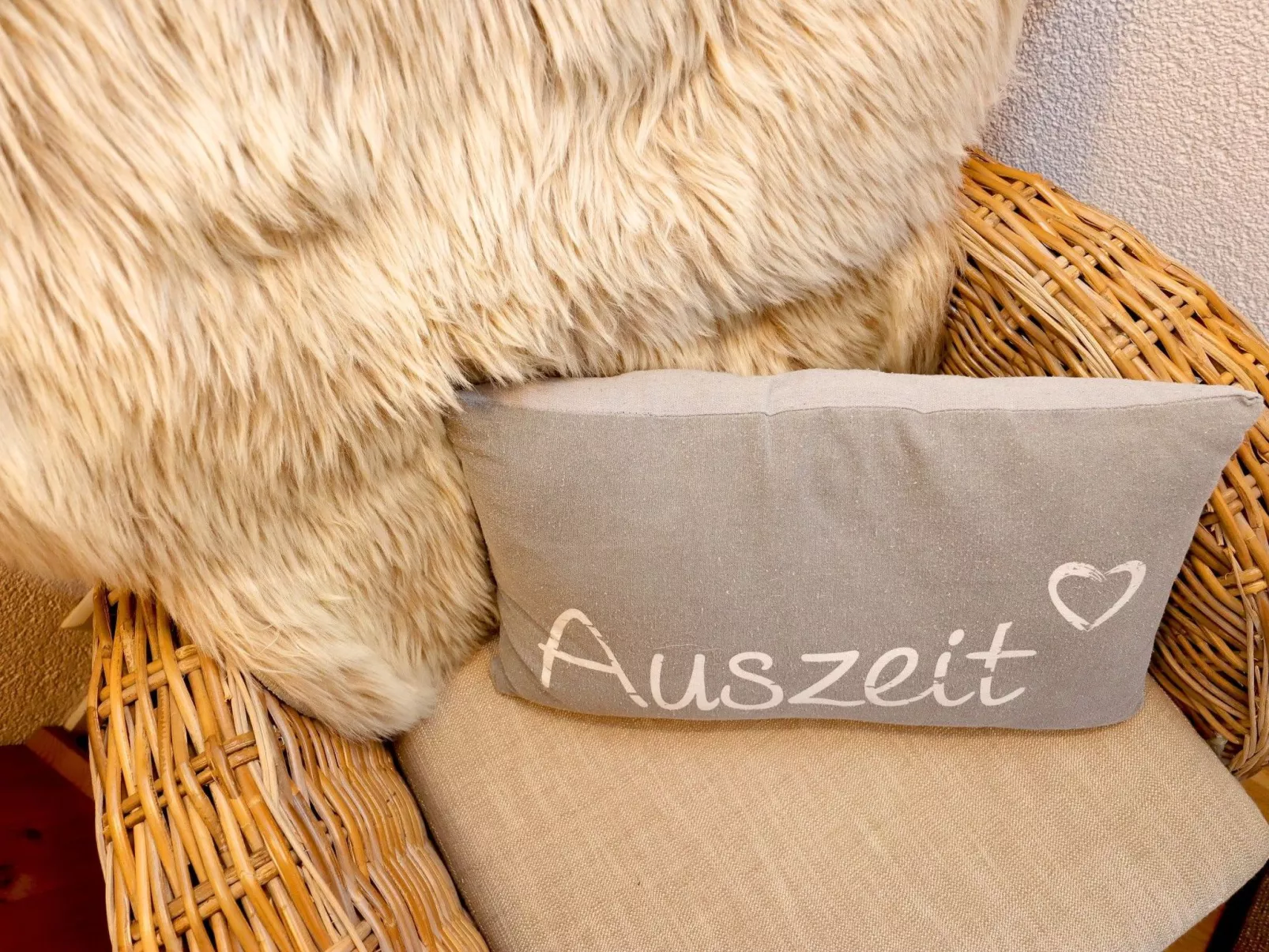 Schwarzwaldhaus St. Blasien, direkt am Bach-Binnen