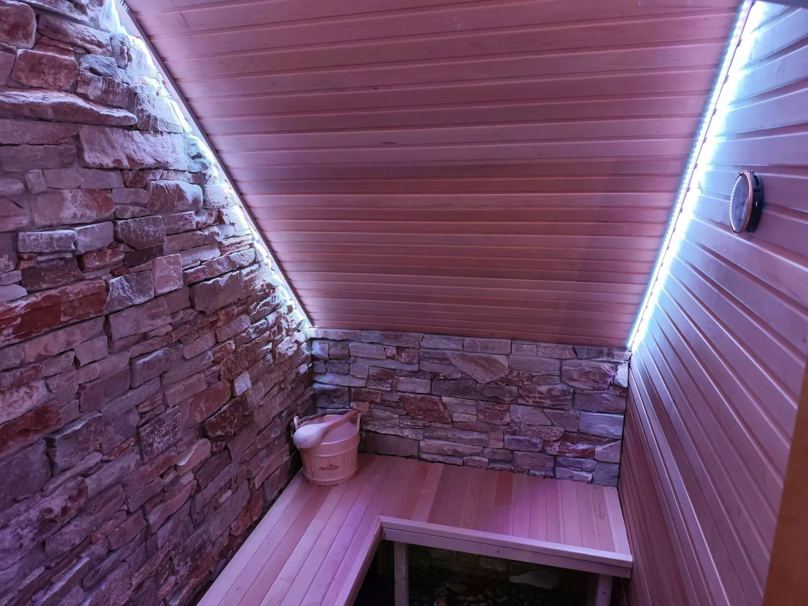 City FH Vulkaneinfel-Buiten