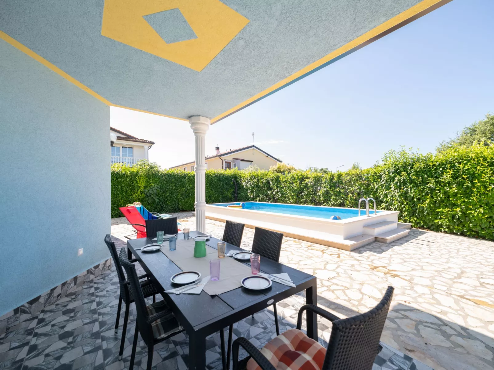 "Casa Tarra" mit eigenem Pool-Buiten