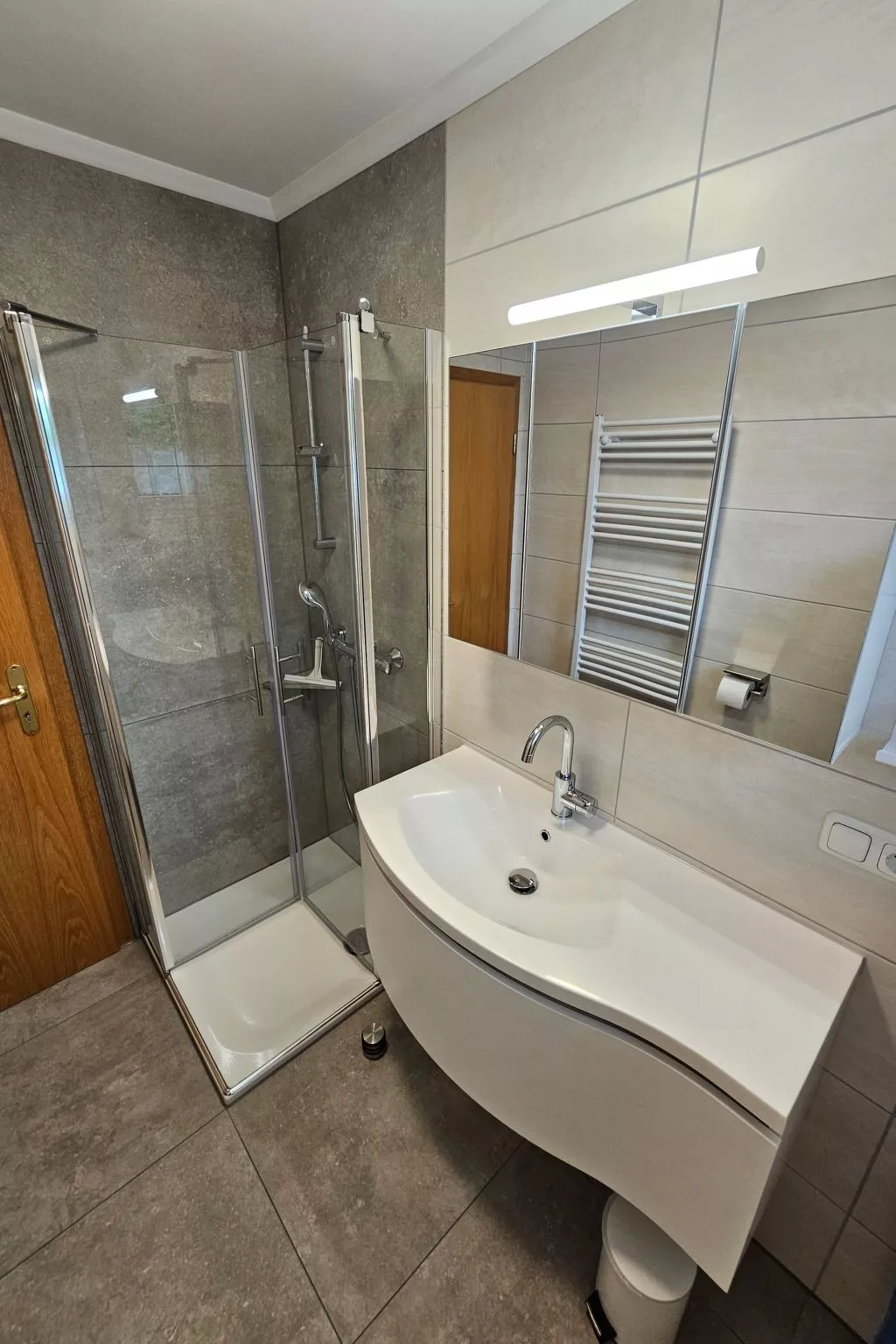 Komfortable Ferienwohnung in Werdum-Binnen